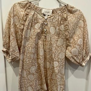 NWT CLEOBELLA FLORAL BLOUSE